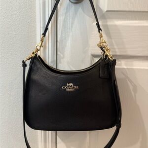 Coach Teri Hobo Black/Gold